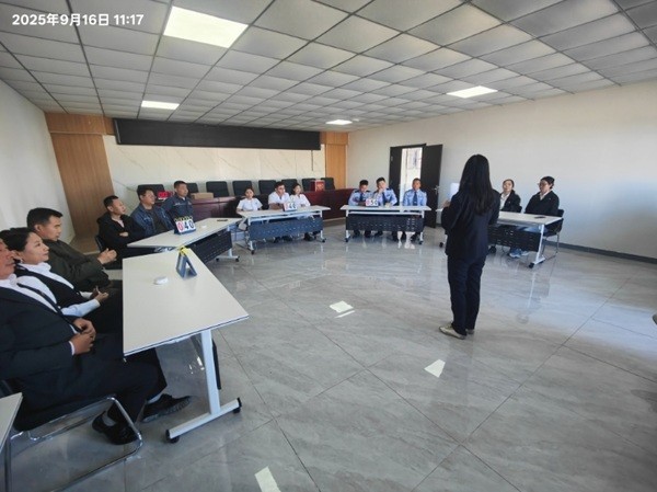 民族政策潤(rùn)心田、中華民族一家親——額鹽公司組織開展民族政策宣講和知識(shí)競(jìng)賽活動(dòng)